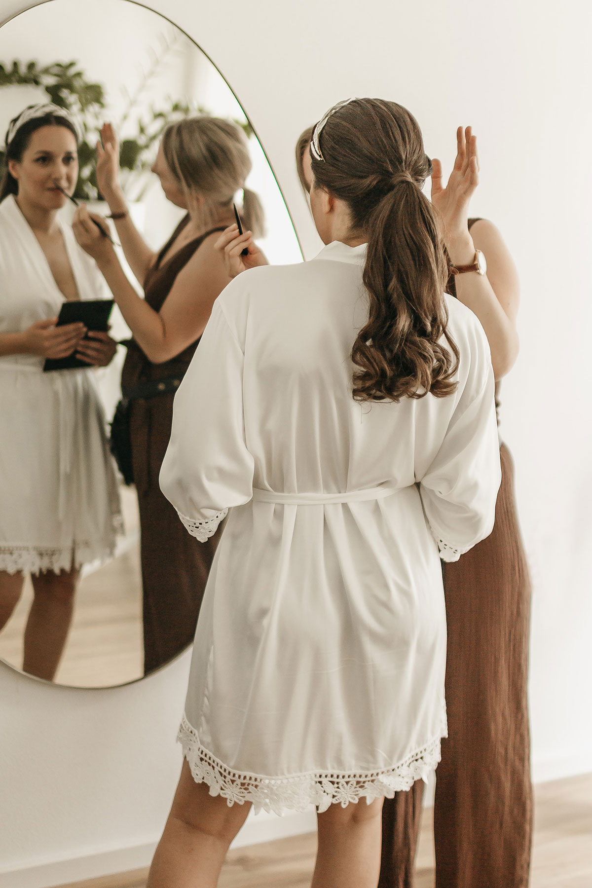 Persönlicher Bridal Preview Termin mit individueller Beratung für ein stimmiges Brautstyling mit Klarheit und Sicherheit.